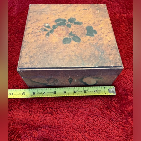 Antique Jewelry Box - Picture 4 of 11